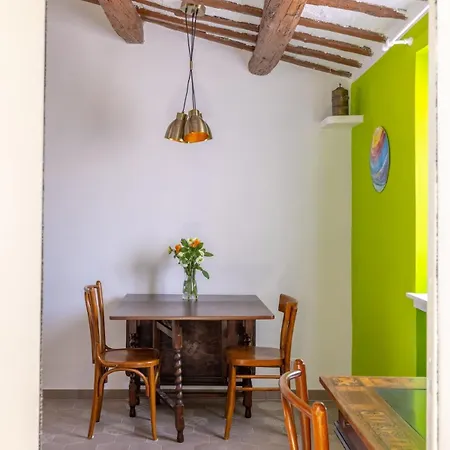 Apartment Fascinating Attic - Up To 2 Guests - Trastevere *